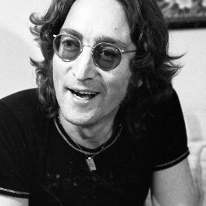 Happy Xmas (War Is Over) Tab